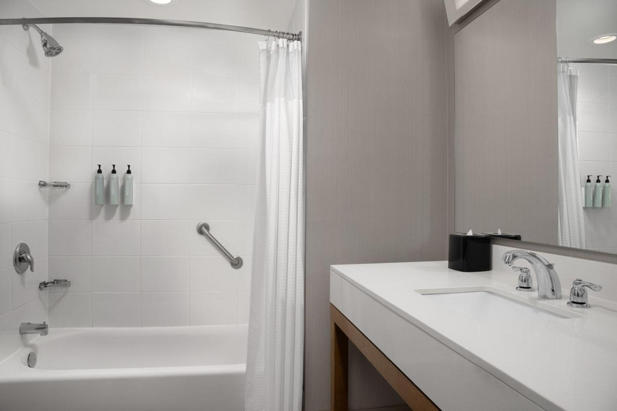 Courtyard By Marriott Philadelphia Bensalem Hotel Luaran gambar